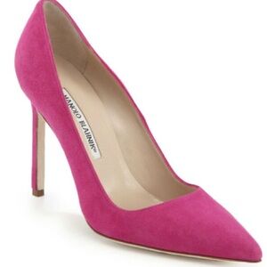 Manolo Blahnik BB Point Toe Fuscia Suede Pumps